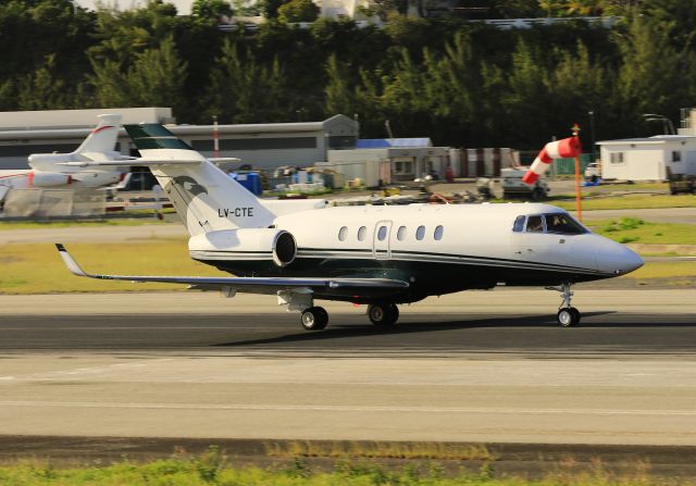 Hawker 800 (LV-CTE)