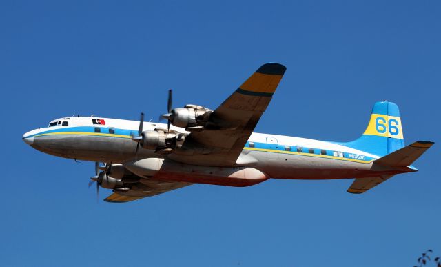 Douglas DC-7 (N6353C)