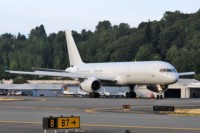 Boeing 757-200 (OO-TFA) - Arriving from Bangor operating for NATO