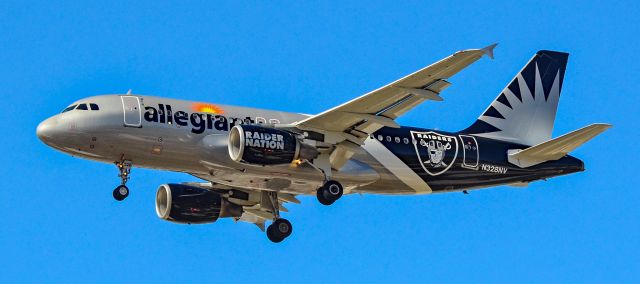 Airbus A319 (N328NV) - N328NV Allegiant Air 2006 Airbus A319-112 C/N 2821 "Raider Nation" - Las Vegas - Harry Reid International Airport KLASbr /USA - Nevada May 13, 2022br /Photo: Tomás Del Coro