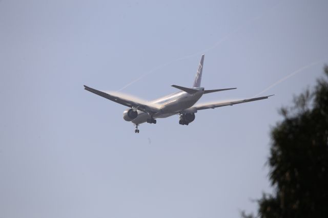 BOEING 777-300ER (JA784A)