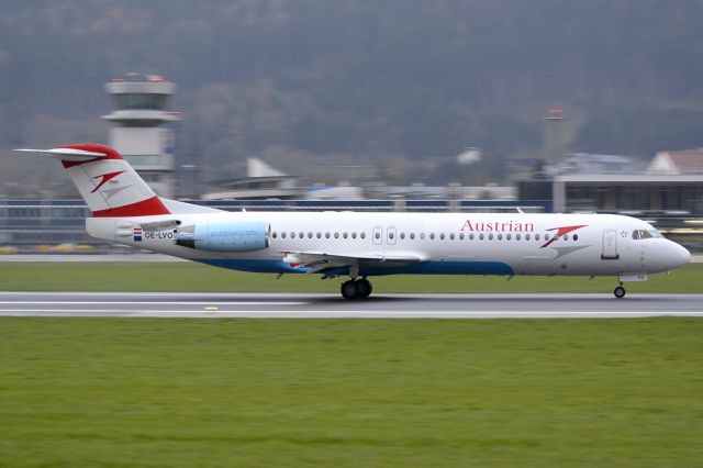 Fokker 100 (OE-LVO)