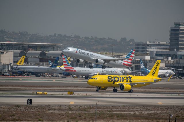 Airbus A321 (N180US) - 3 Sep 2022 - LAX