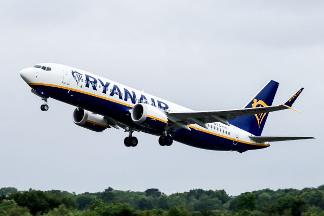 Boeing 737 MAX 8 (EI-IJR) - Delivered on June 4th, in service on the 6th June.  RYR1145 off to Berlin on the 9th June 
