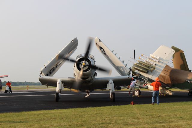 Douglas AD Skyraider (N65164) - A tight squeeze.