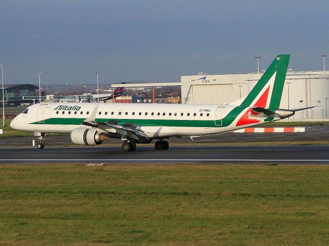 Airbus A319 (EI-RNC) - From Roma LIRF