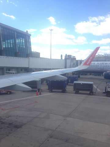 Airbus A320 (N624NK)