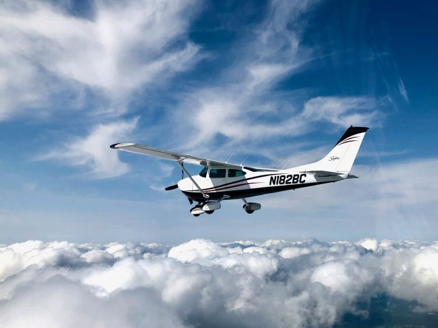 Cessna Skylane (N182BC)