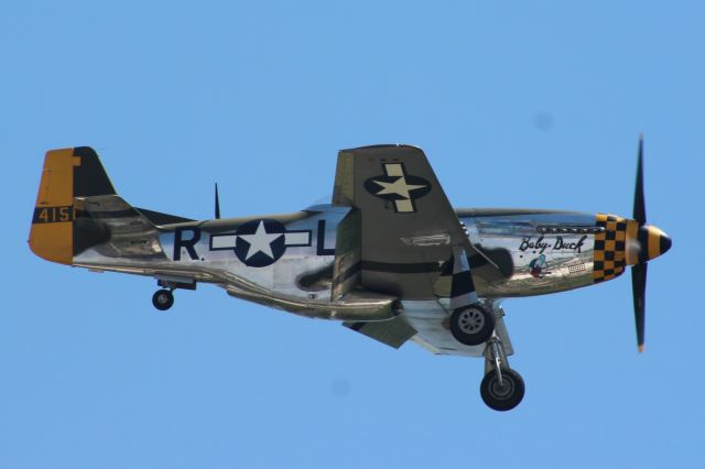 North American P-51 Mustang (NL251PW)