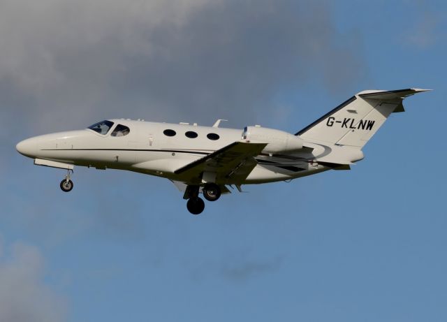 Cessna Citation Mustang (G-KLNW)