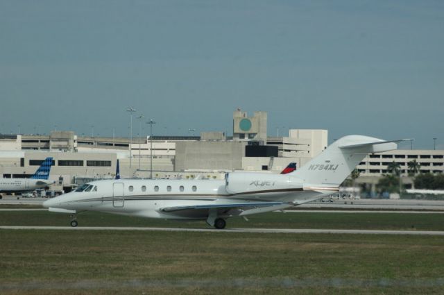 Cessna Citation X (N794XJ)