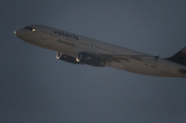 Airbus A320 (N512VL) - DEPARTURE 27 MMTJ