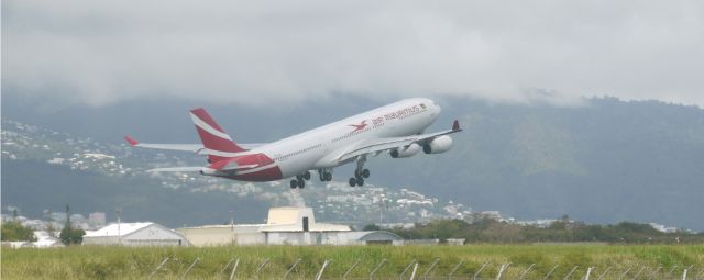 Airbus A340-300 (3B-NAU) - FMEE | La Réunion Roland Garros Air Port. Flight MAU291 10.21.2018 Taking off scheduled at 11h05 (+4). Photo by Jules KPALE-PELYME