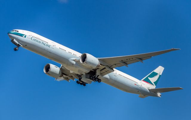 BOEING 777-300 (B-KPY)