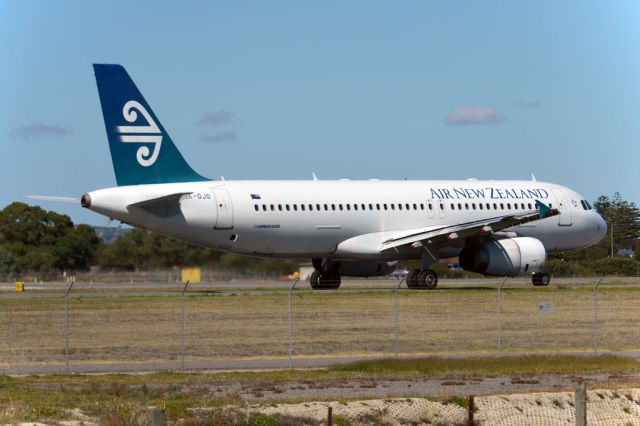 Airbus A320 (ZK-OJG) - On taxiway heading for take-off on runway 05, for flight home to Auckland, New Zealand. Monday, 14th April 2014.