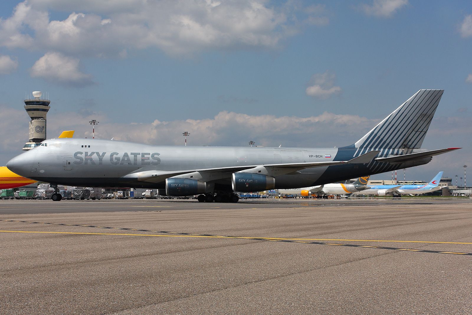 Boeing 747-200 (VP-BCH)