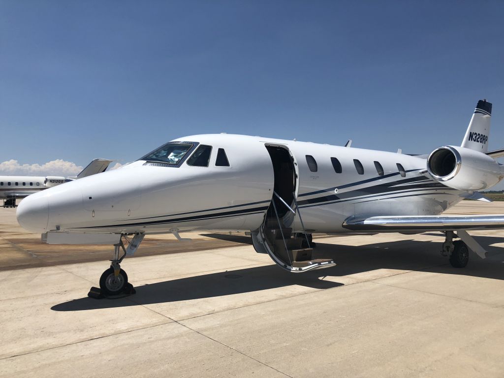 Cessna Citation Excel/XLS (N328RP) - Taking a look at this plane. 