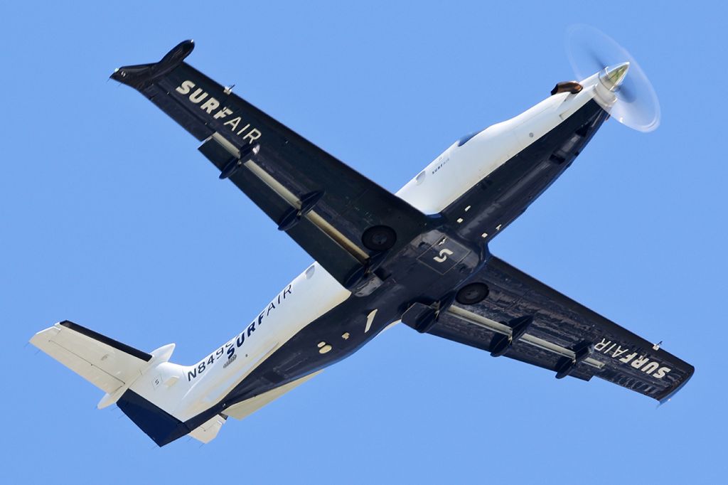 Pilatus PC-12 (N849SA) - Takes off.