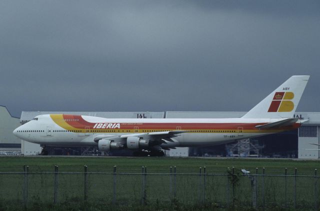 Boeing 747-200 (TF-ABY) - Departure at Narita Intl Airport Rwy34L on 1998/08/08