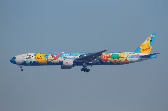 BOEING 777-300 (JA754A) - 2016/01/10