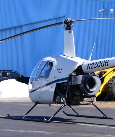 Robinson R-22 (N2300H)