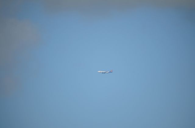 Boeing 747-200 —