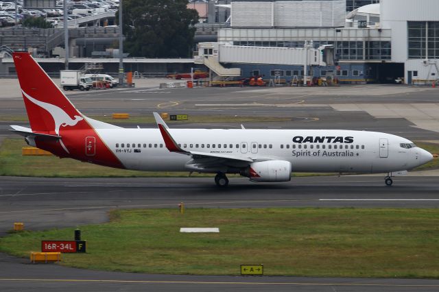 Boeing 737-800 (VH-VYJ)