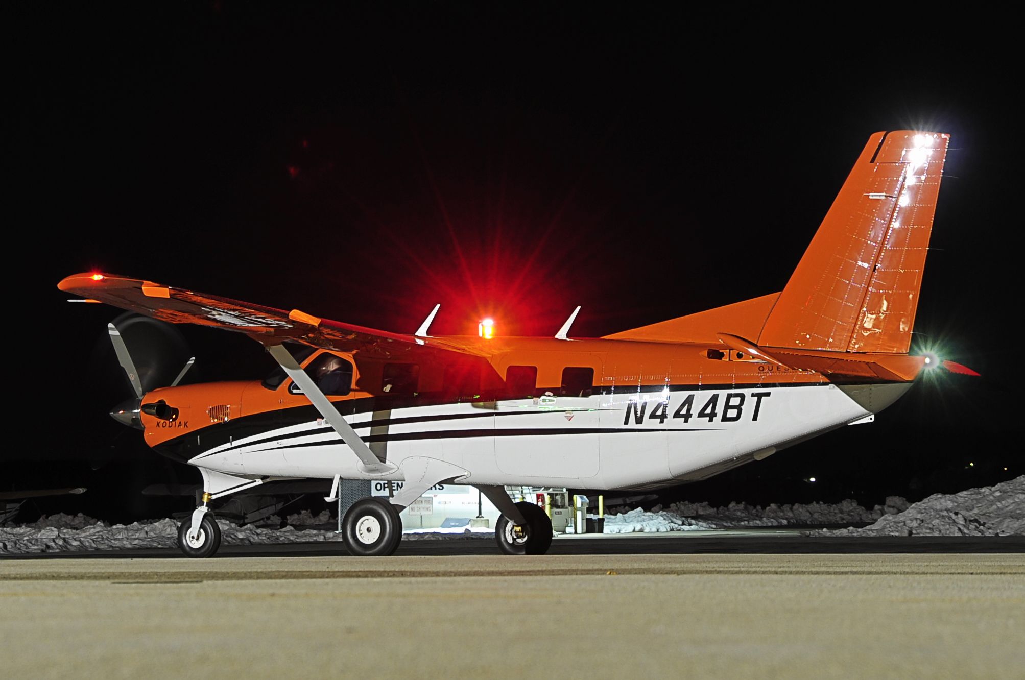 Quest Kodiak (N444BT) - Seen at KFDK on 2/20/2010    a href=http://discussions.flightaware.com/profile.php?mode=viewprofile&u=269247  [ concord977 profile ]/a