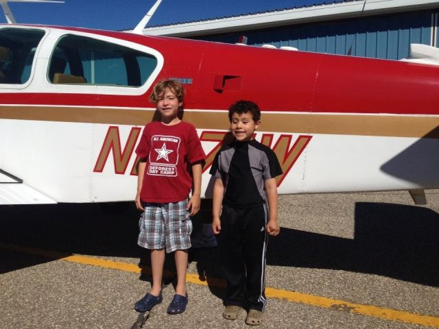 N1571W — - Meet the "Young Eagles," who will be piloting the aircraft of tomorrow.