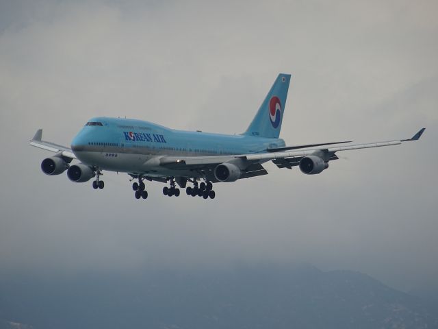 Boeing 747-400 (HL7404)