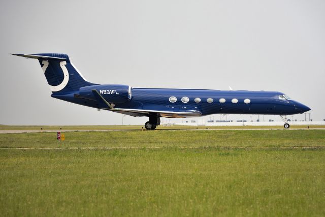 Gulfstream Aerospace Gulfstream V (N931FL) - Indianapolis Colt's organizations newest addition this beautiful 2015 build G-V SP (G550) as seen 06-06-23