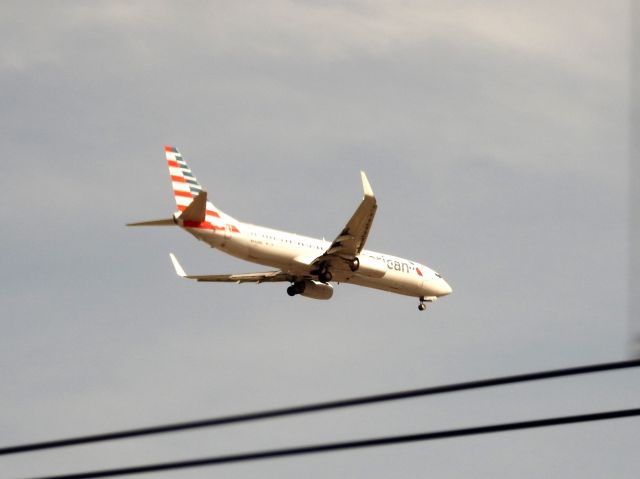 Boeing 737-800 (N942NN) - AAL1506 MIA-EWR