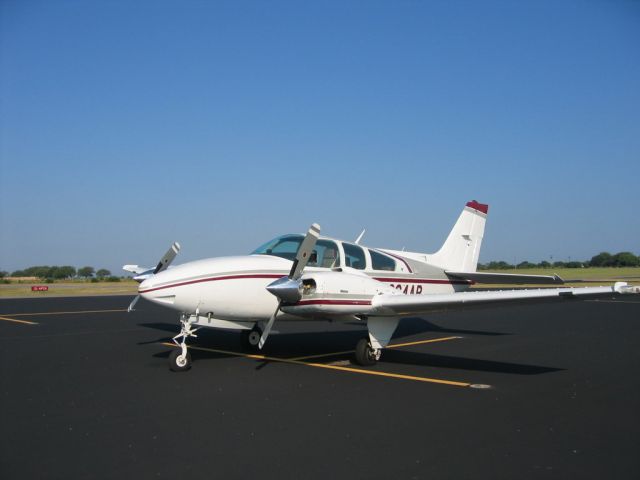 Beechcraft 55 Baron (N664AR)