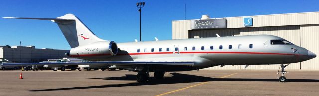 Bombardier Global 5000 (N500VJ)