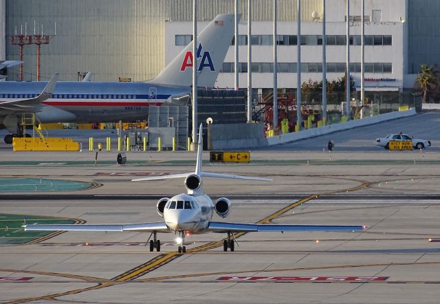 Dassault Falcon 50 (N114HC)