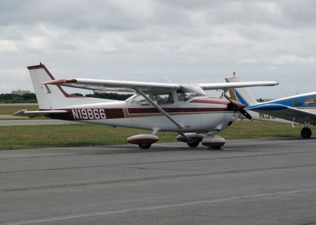 Cessna Skyhawk (N19866)