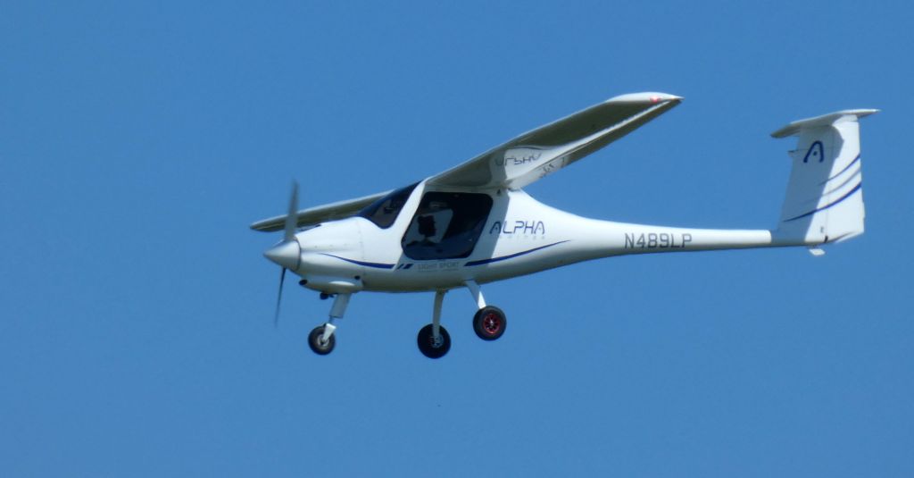 PIPISTREL Alpha Trainer (N489LP) - About to touch down is this 2022 Pipistrel Alpha Trainer in the Summer of 2024.