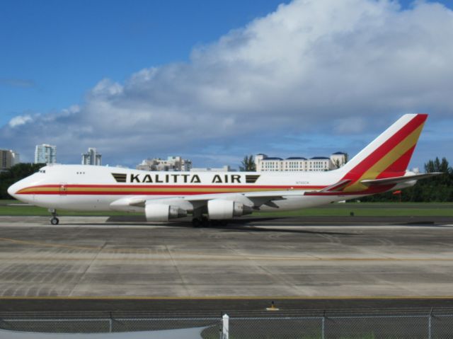 Boeing 747-400 (N705CK)