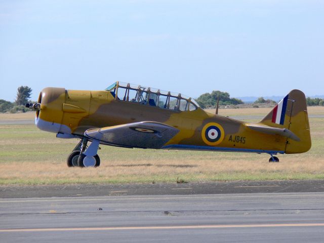 AJ845 — - Noorduyn Harvard Mk.IIBbr /Manufactured in 1943, Canadabr /Photo: 23.03.2007