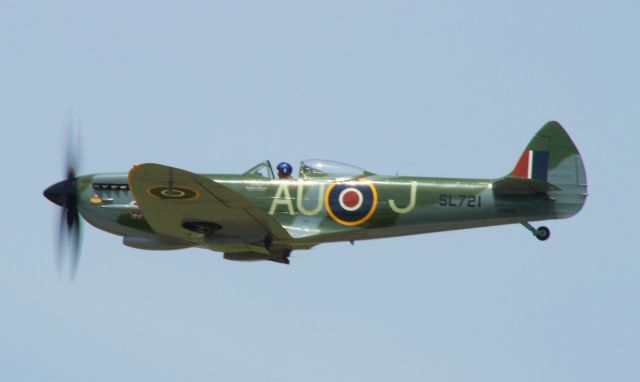 — — - Hamilton Airshow