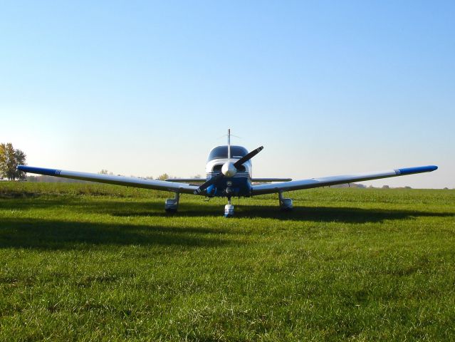 Piper Cherokee (N21481)