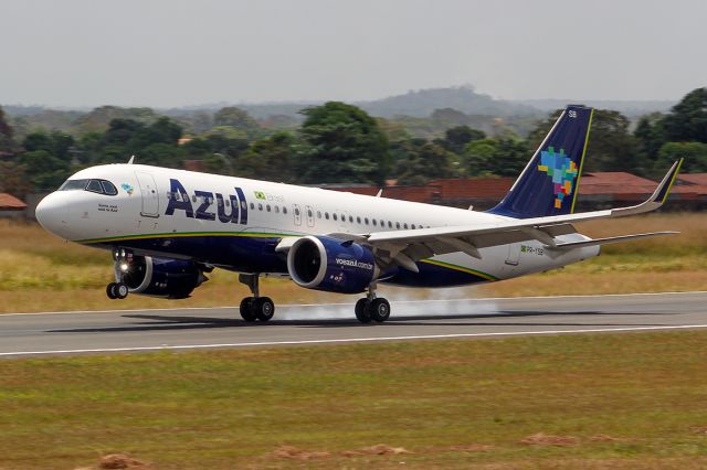 Airbus A320neo (PR-YSB)