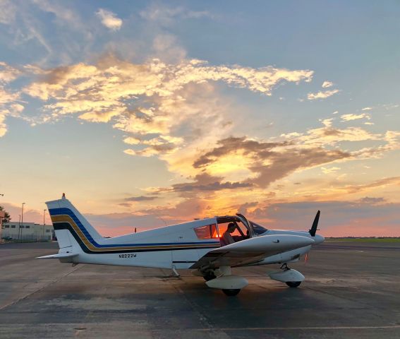 Piper Cherokee (N8222W) - Making pilots with Waco Flight Training.