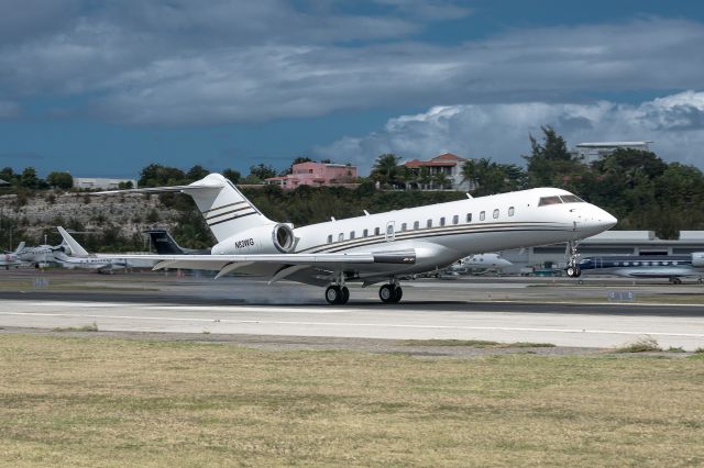 Bombardier Global Express (N83WG)