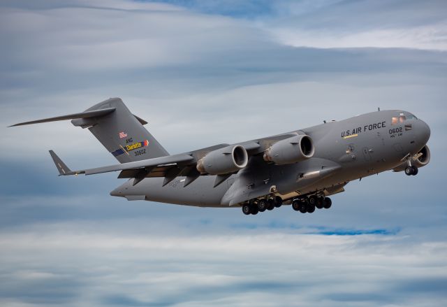 Boeing Globemaster III (93-0602)