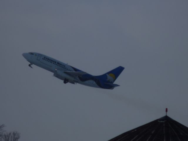 Boeing 737-200 —