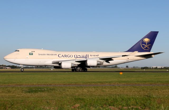 Boeing 747-400 (TF-AMU)