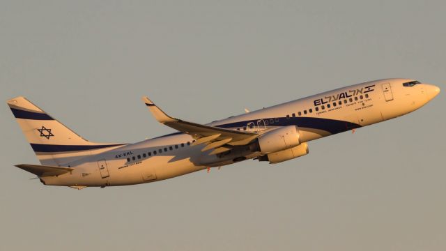 Boeing 737-800 (4X-EKL)