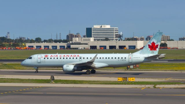 Embraer ERJ-190 (C-FMZB) - Air Canada Embraer ERJ-190AR C-FMZB in Toronto 