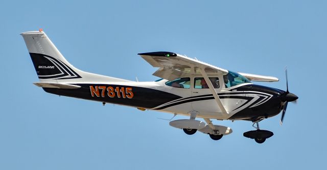 Cessna Skylane (N78115) - N78115 Cessna 182P Skylane s/n 18261753 - North Las Vegas Airport  KVGTbr /Photo: TDelCorobr /May 3, 2024